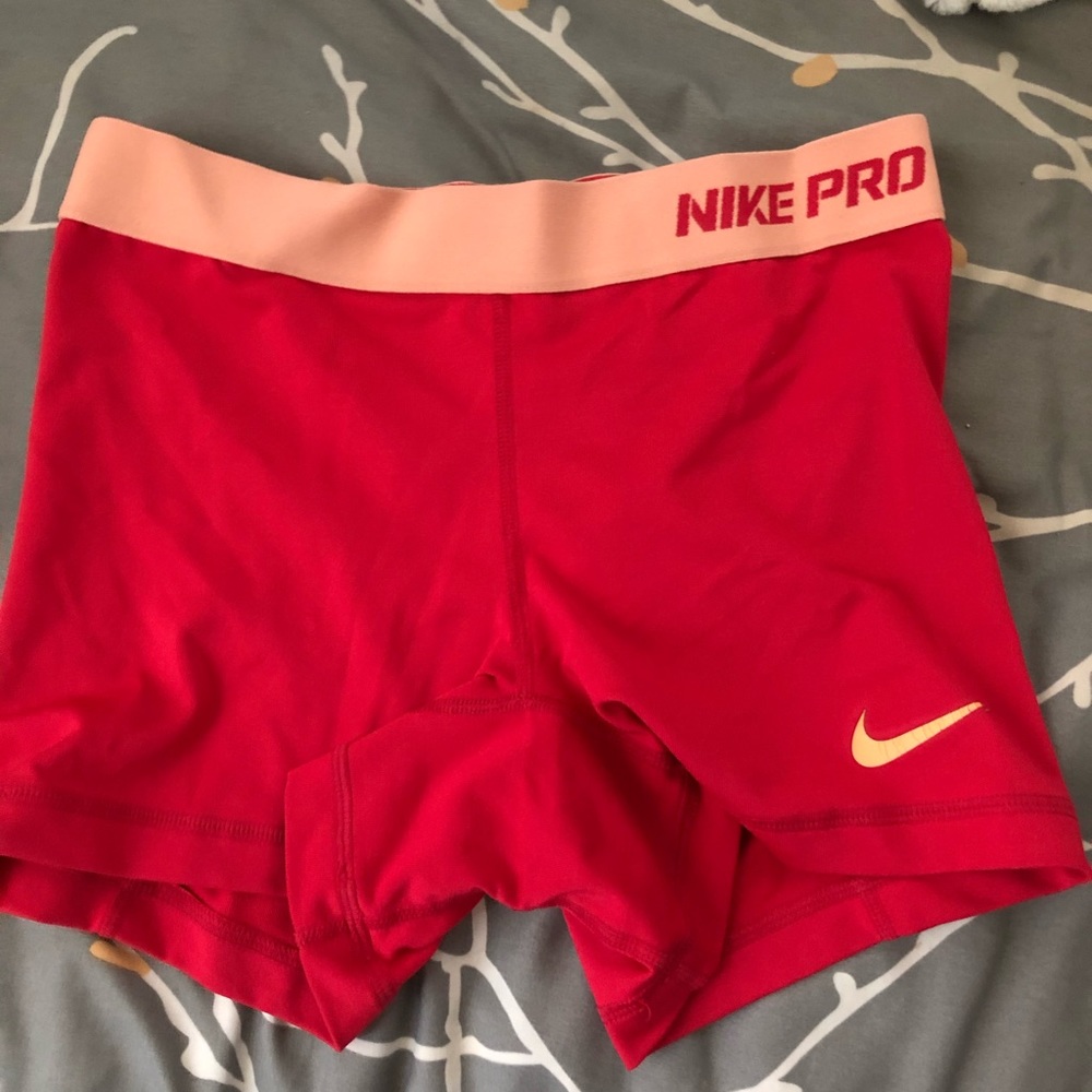 Nike pro spandex